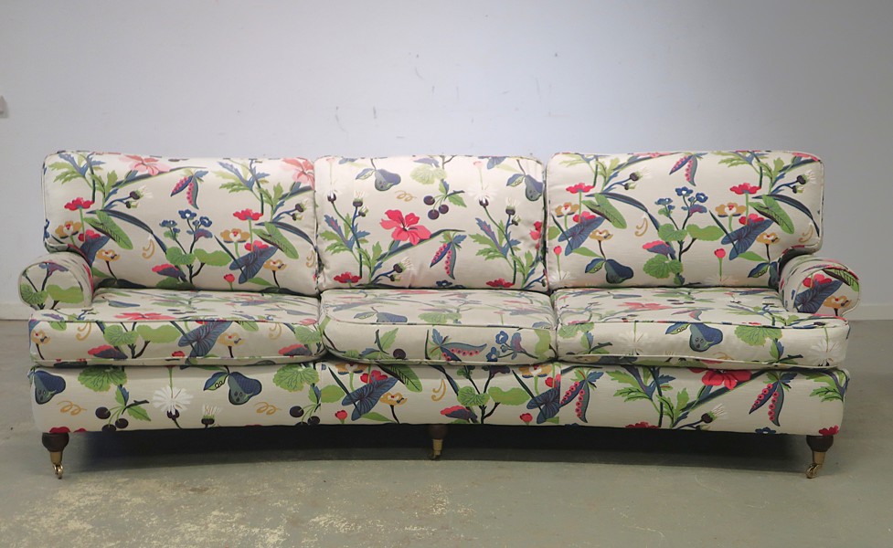 SOFFA. HOWARD-MODELL