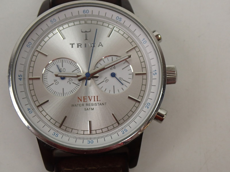 ARMBANDSUR Triwa Nevil