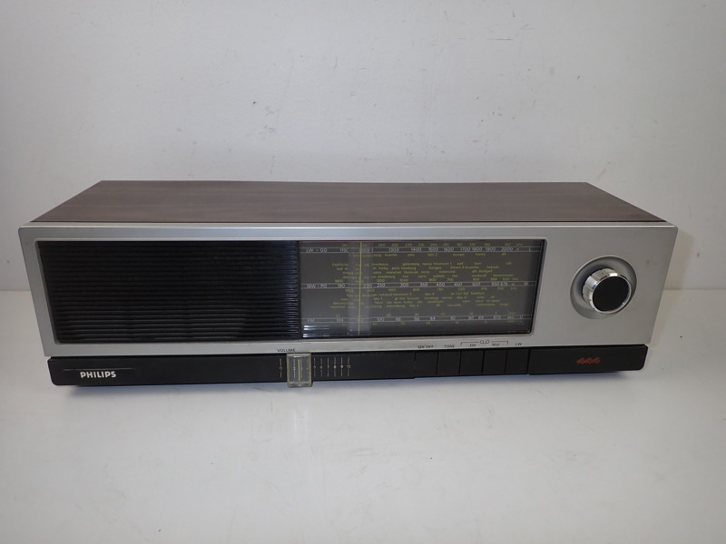 RADIO Philips 444