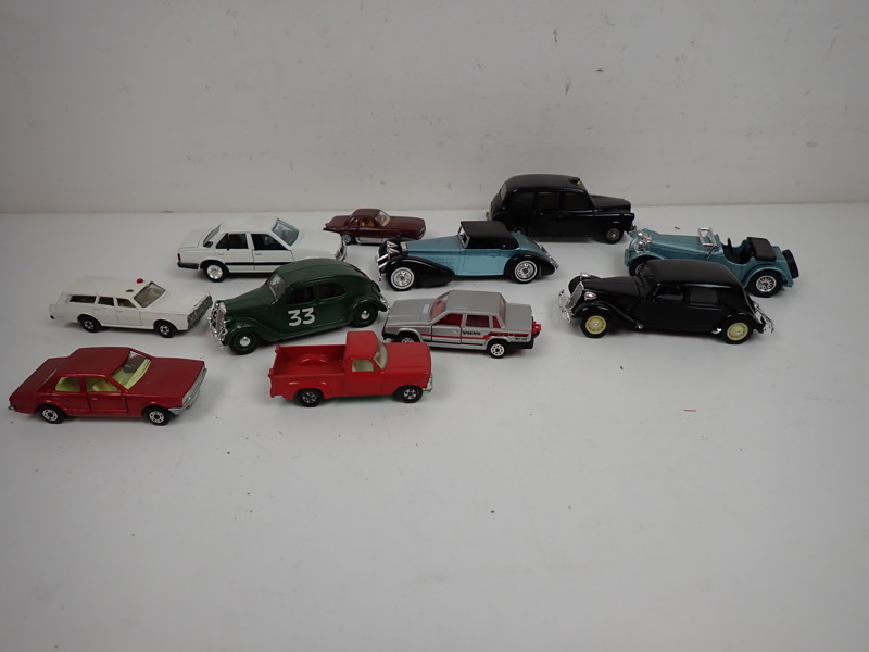 LEKSAKSBILAR Matchbox m m