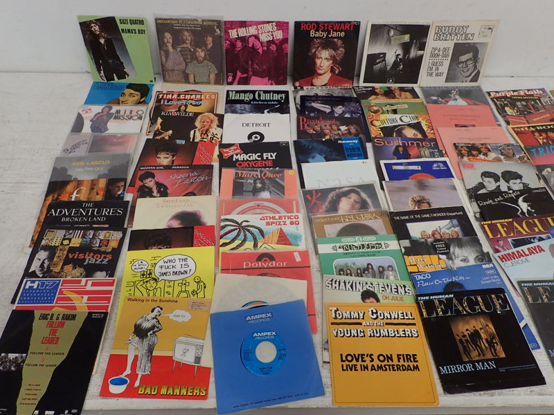 Vinylsinglar o EP     ca.100st