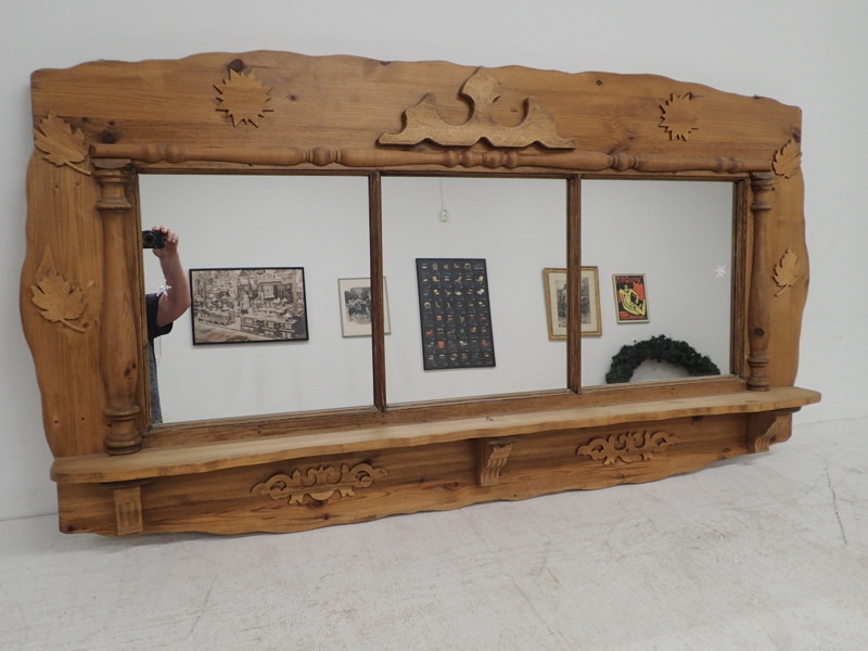 Väggspegel med hylla 95x170cm