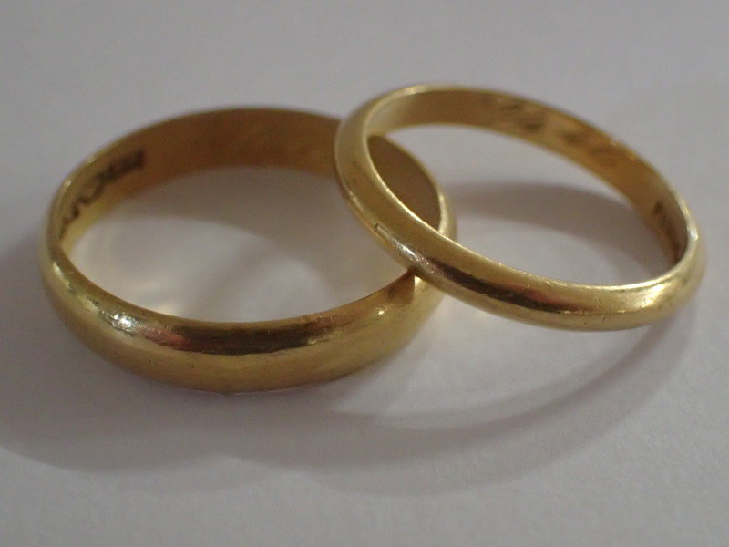 2st ringar 23k vikt:11gr