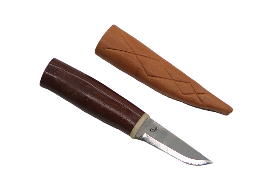 KNIV. SIGNERAD AJ