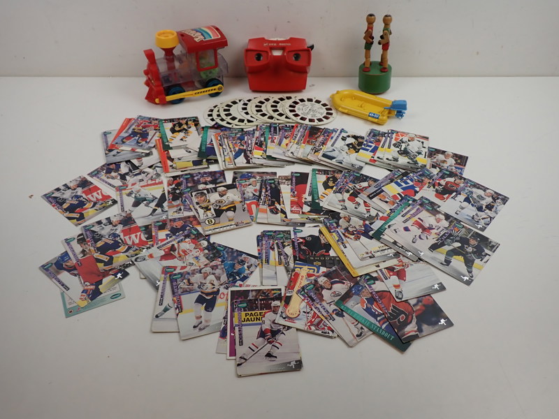 LEKSAKER + HOCKEYBILDER
