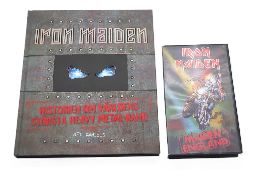 BOK OCH VHS. IRON MAIDEN