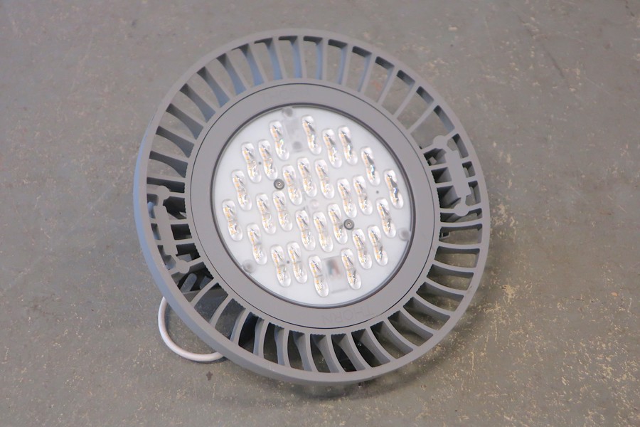 ARBETSBELYSNING THORN. LED
