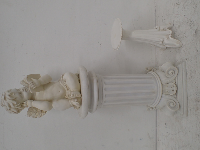 2st piedistaler o figurin   H:19-49cm