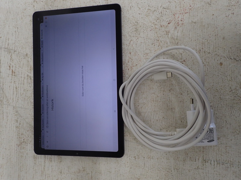 Samsung SM-P615