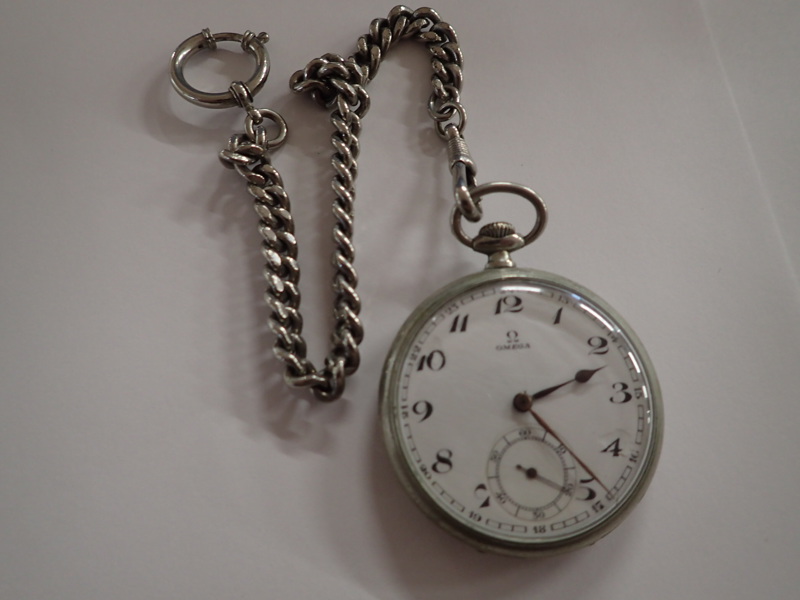 Fickur Omega med kedja