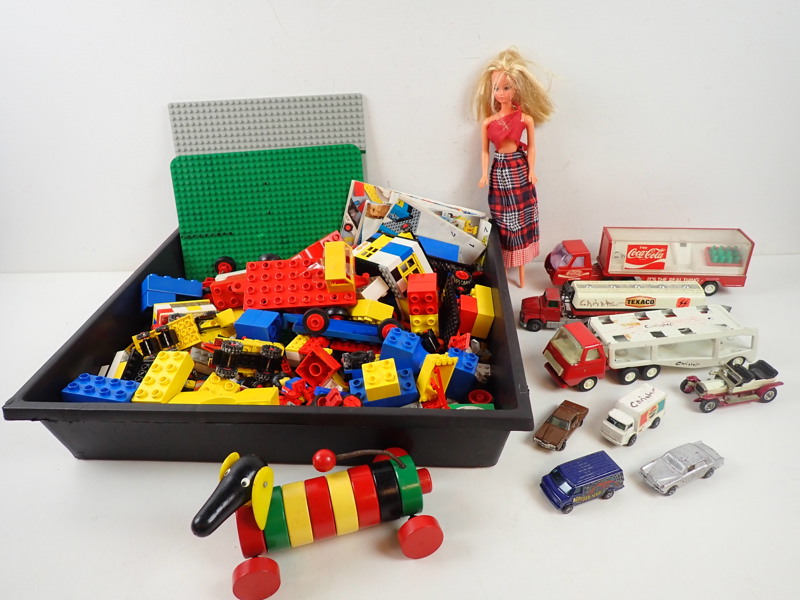 LEGO, BILAR, BRIOHUND m m
