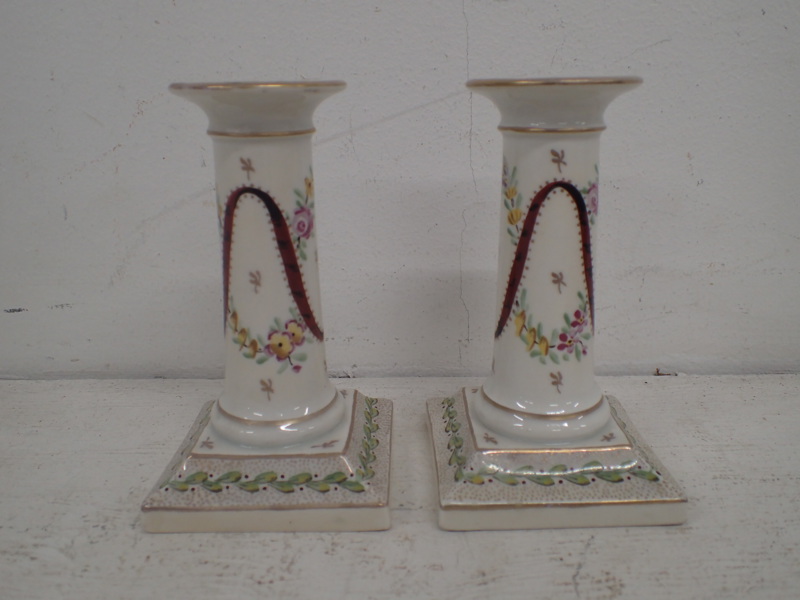 2st porslinsljusstakar "Pillivuyt" H:13cm