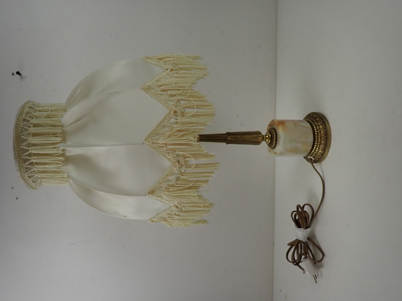 BORDSLAMPA i mässing och sten