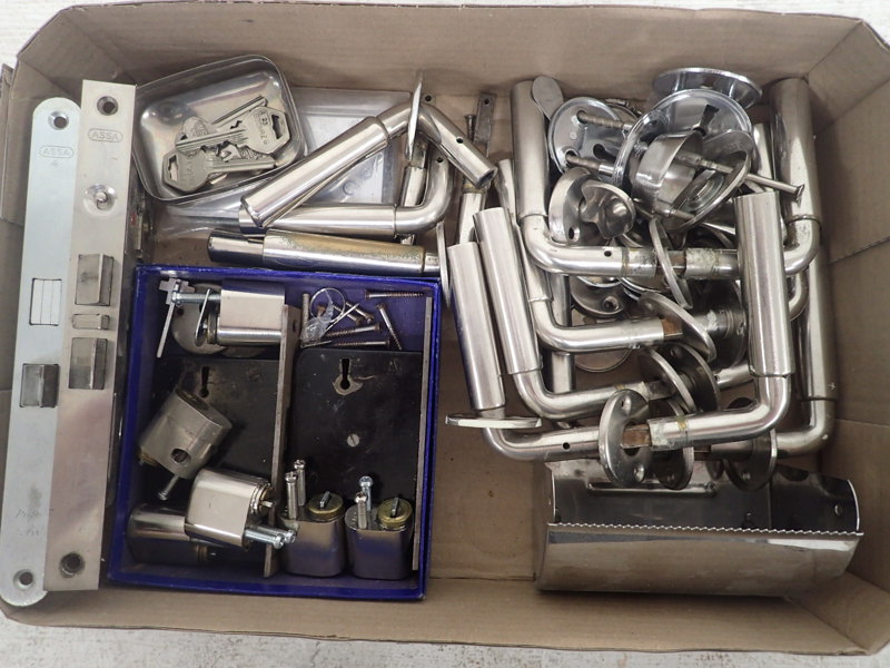 Trycken,låskistor m.m