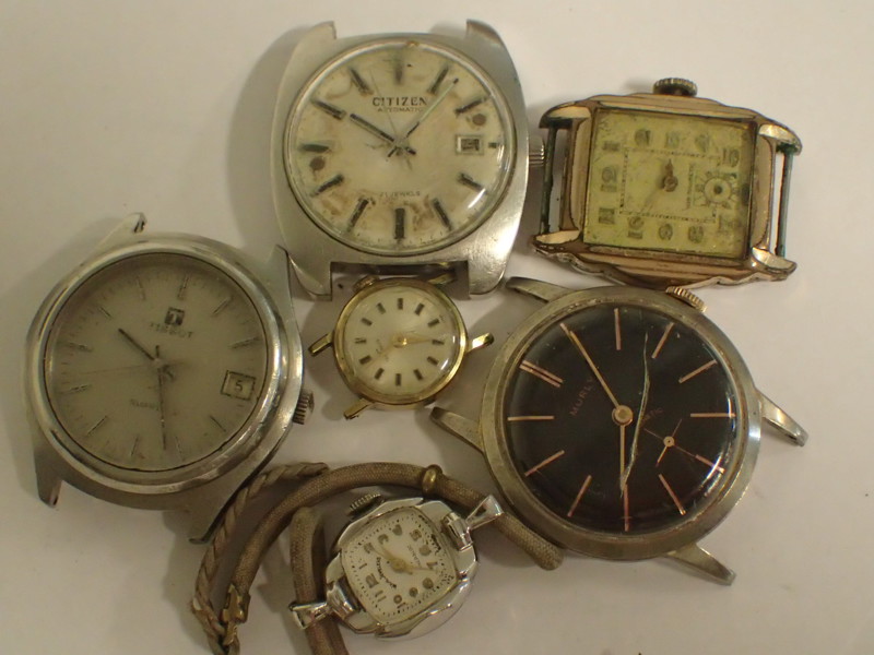 Div.armbandsur