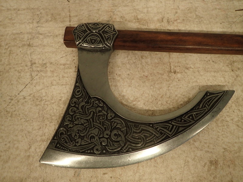 Vikingayxa i stil L:80cm