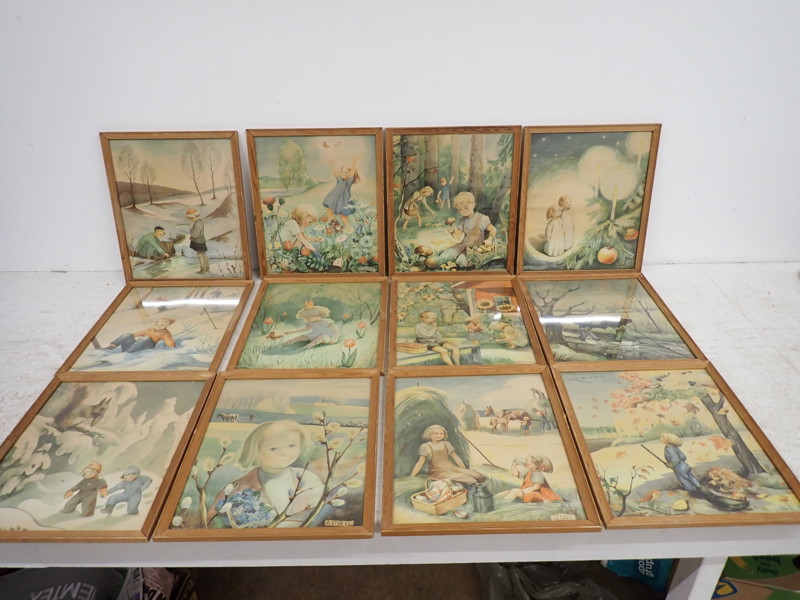 12 st ramade "Månadsbilder"