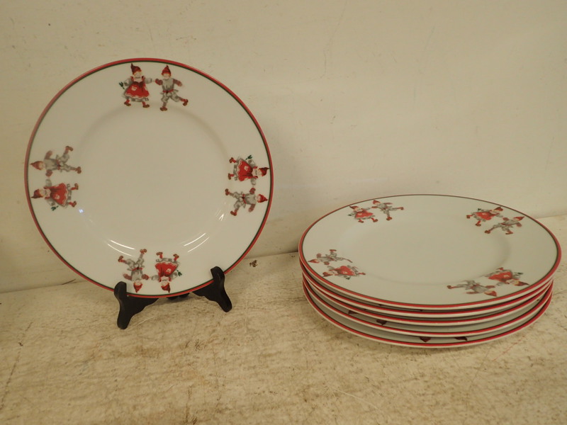 6st tallrikar med julmotiv D:27cm