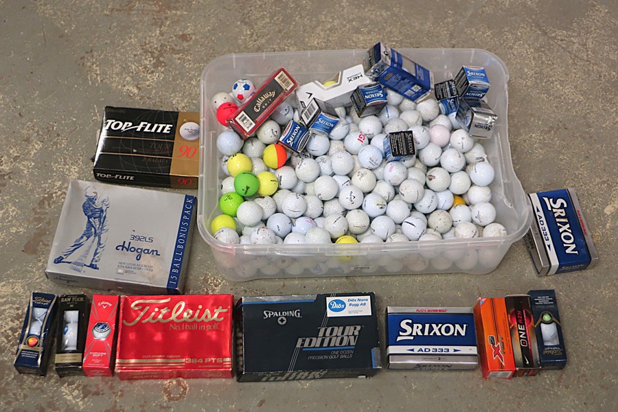 GOLFBOLLAR OCH PEGGAR