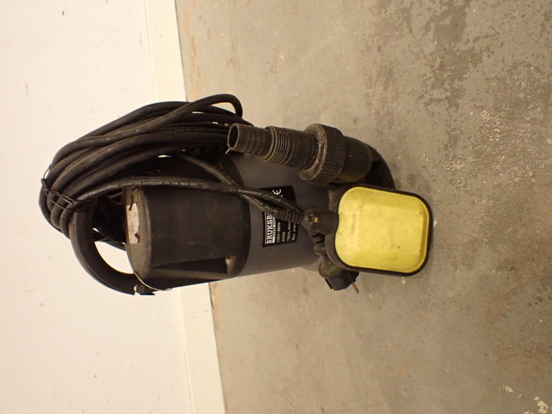 DRÄNKPUMP Bruksbo