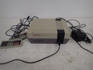 Nintendo med 2 kontroller