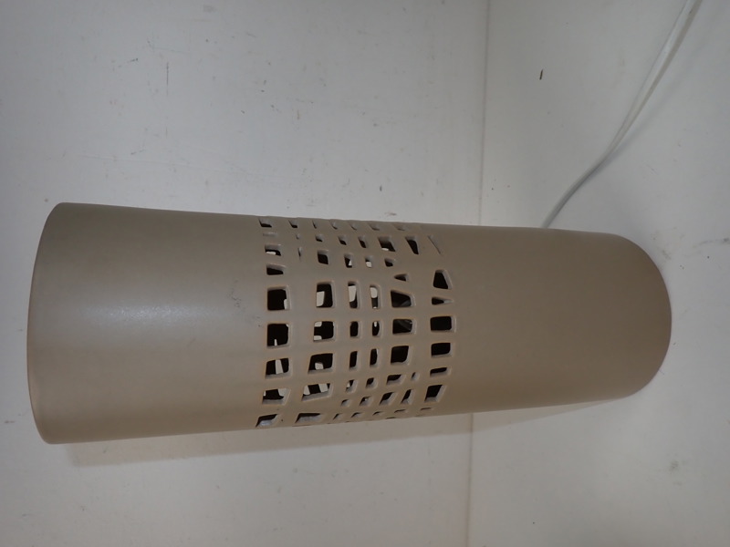 BORDSLAMPA i keramik