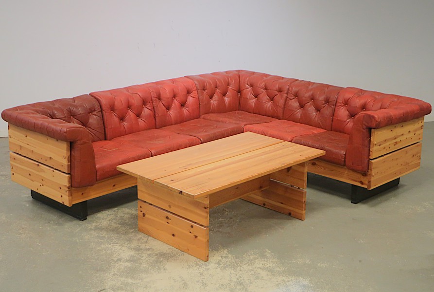 SOFFGRUPP MED BORD. JAN ERIK LINDGREN "PARTY" EKORNES NORGE.