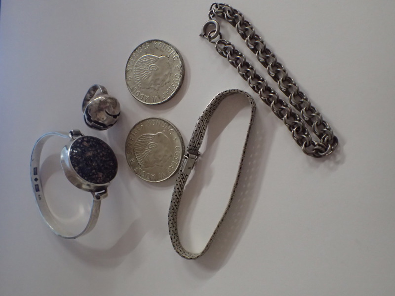 Silversmycken 835 + 2 mynt 40%