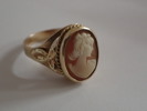 Ring 14k med kamé  Vikt:3,9gr