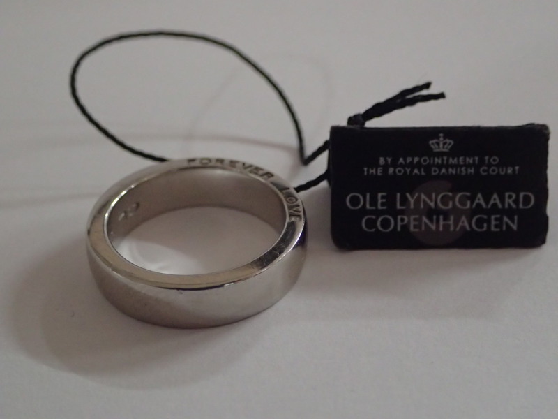 Ring "Forever Love" 18k vitguld Ole Lynggaard Copenhagen