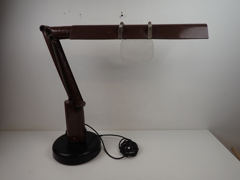 SKRIVBORDSLAMPA "Lusifer"