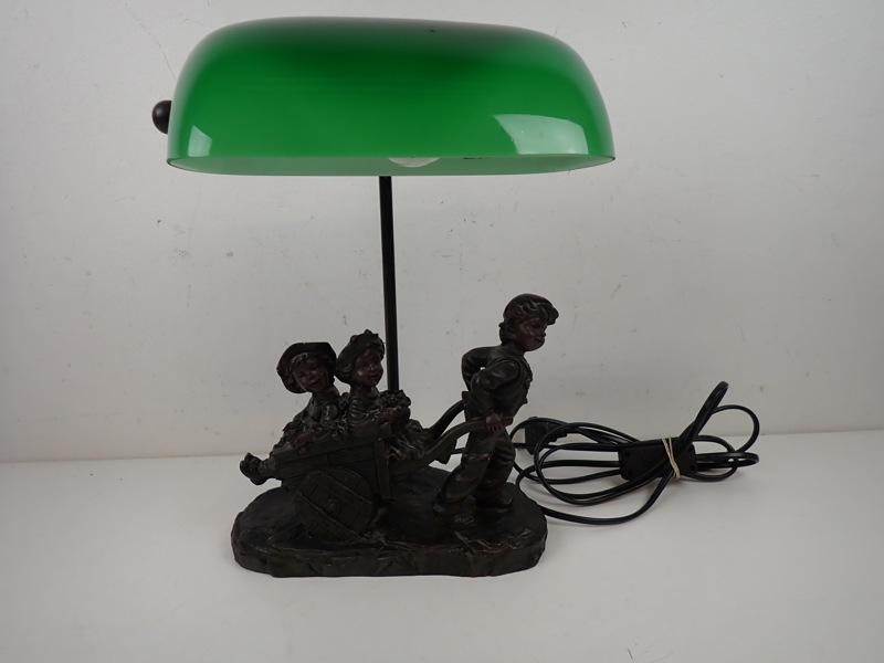 BORDSLAMPA i gammal stil