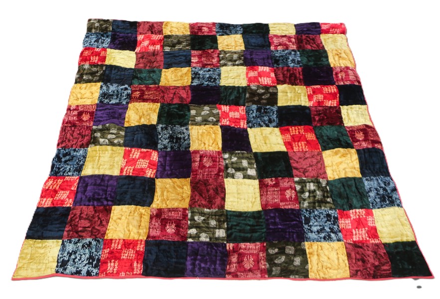 ÖVERKAST/LAPPTÄCKE. INDISKA