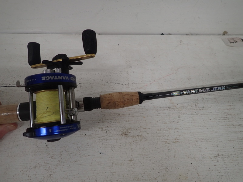 Kastspö med rulle  Fladen