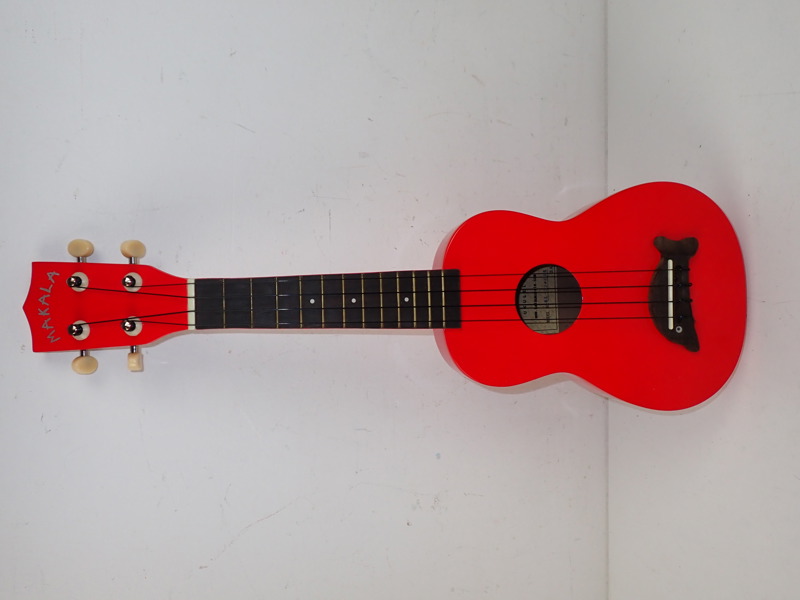 UKULELE Makala