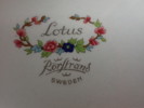 11 st ASSIETTER "Lotus" Rörstrand