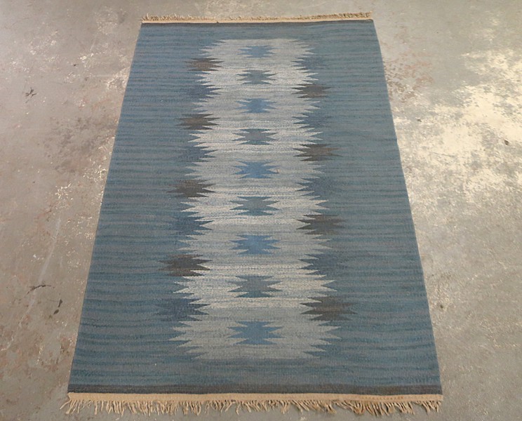 RÖLLAKAN. MAGNHILD LUNDSTEN. ca 250x158