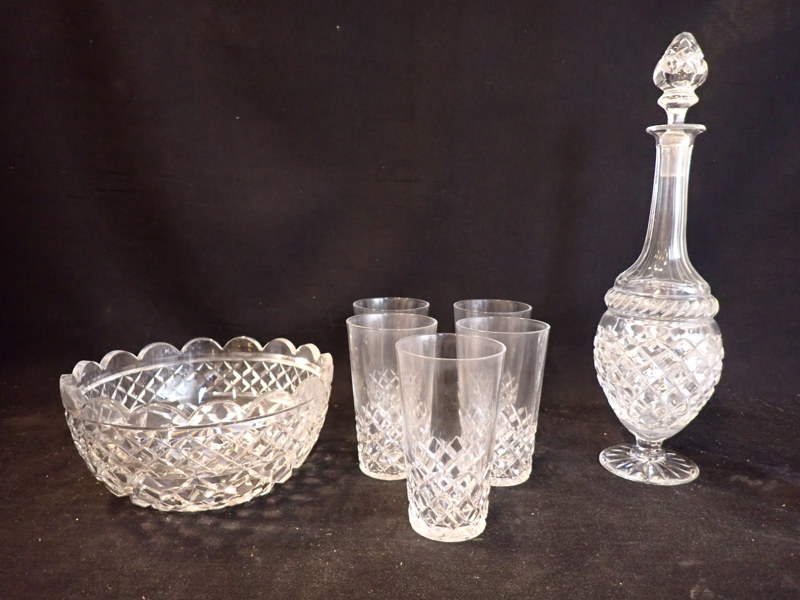 KRISTALLSKÅL , GLAS + KARAFF