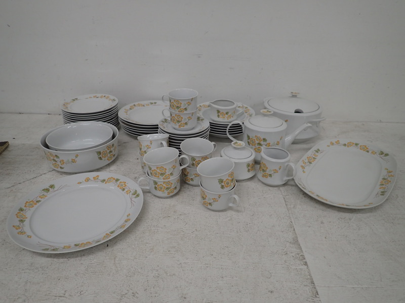 Mat o teservisdelar "Alföldi Porcelan" Ungern