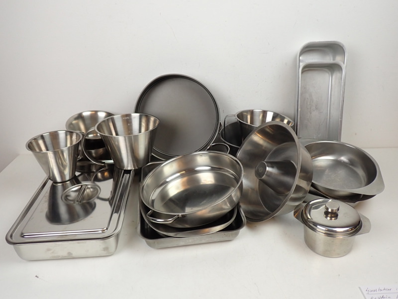 ROSTFRIA FORMAR, MÅTT m m