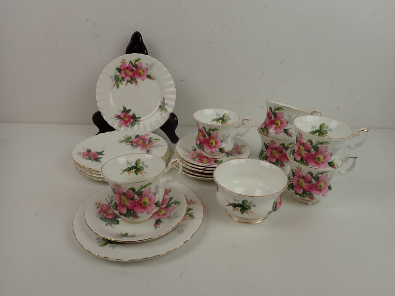 KAFFEGODS "Prairie Rose" ROYAL ALBERT