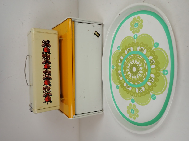 BRÖDBURK, BRICKA + BURK