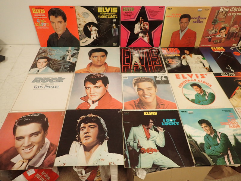 Vinyl Lp-skivor   "Elvis Presley"