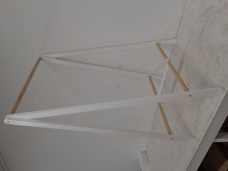 Klädställning H:150cm L:87cm