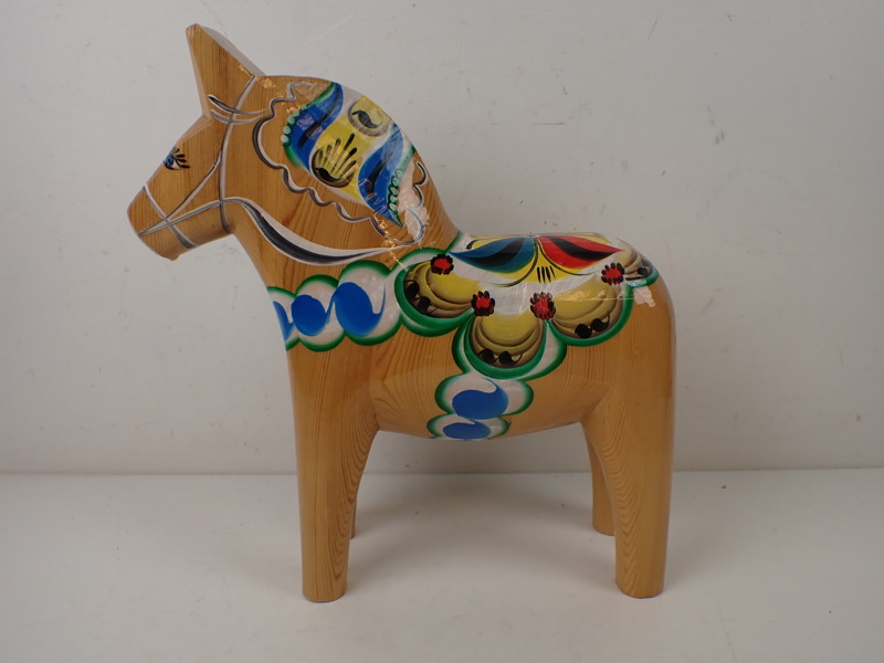 MÅLAD TRÄHÄST Grannas, Nusnäs