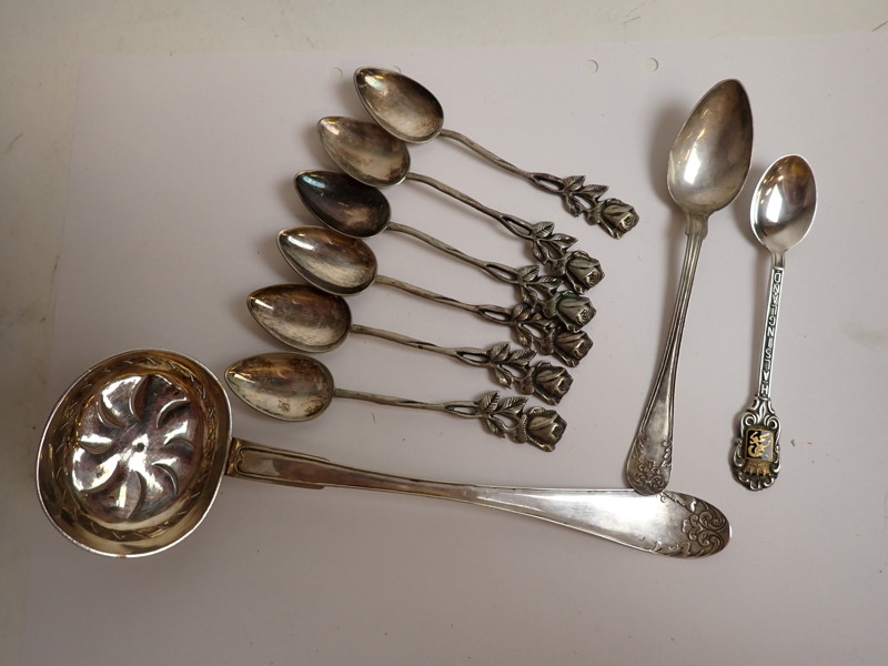 STRÖSKED + KAFFESKEDAR i Silver