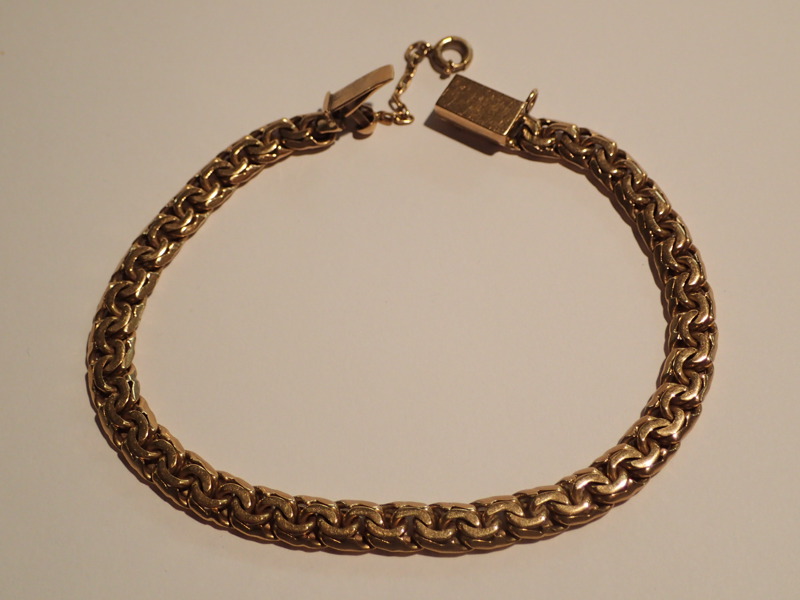 Armband 18k    vikt:19,5gr