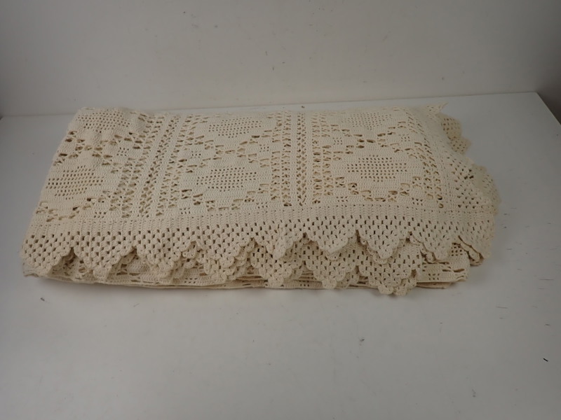 VIRKAT ÖVERKAST Dubbelsäng