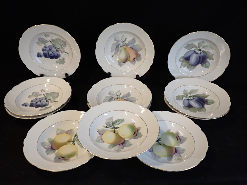 12 st DJUPA TALLRIKAR