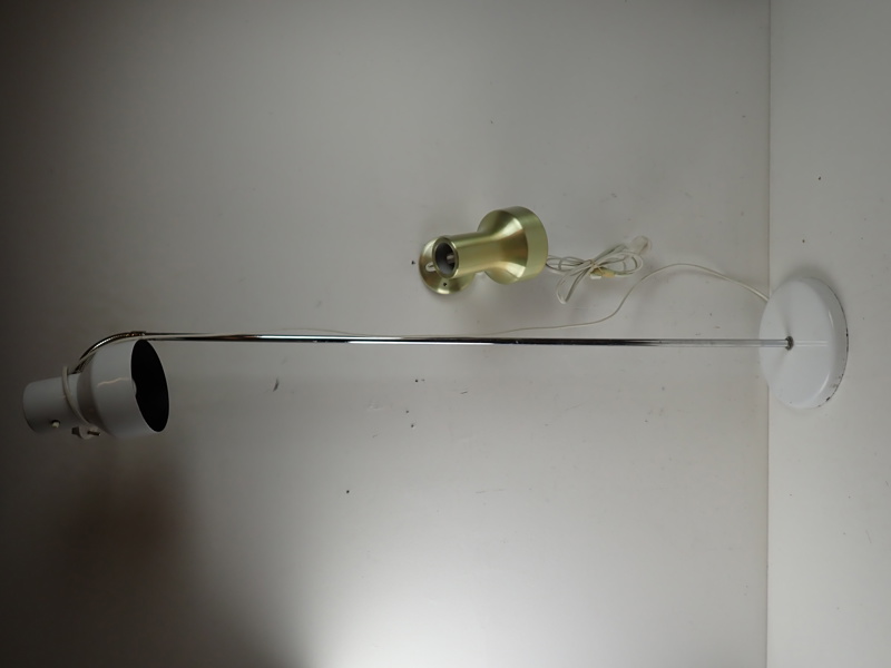 GOLV + VÄGGLAMPA Belid